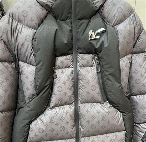 Louis Vuitton 2054 Heat Reactive Puffer In Use 